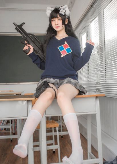 亚洲禁18久人片